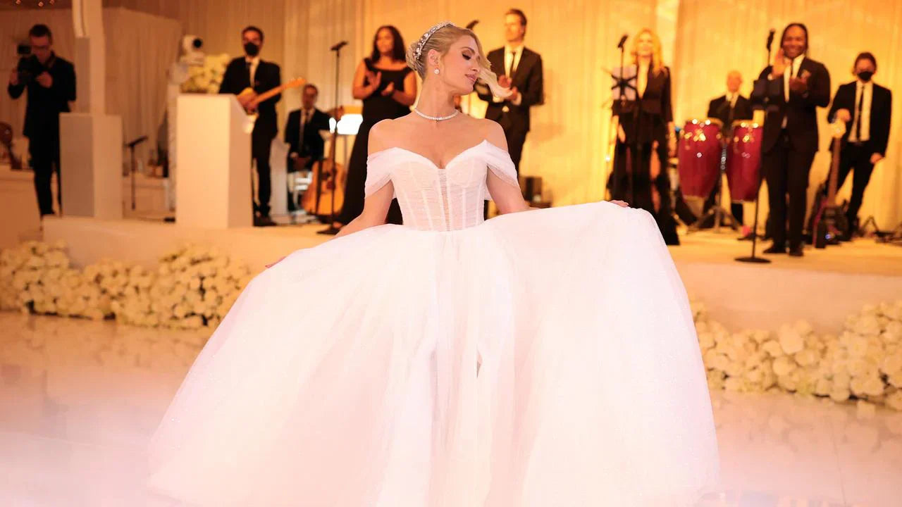 Now That's Hot - Paris Hilton Stuns Guests In Galia Lahav