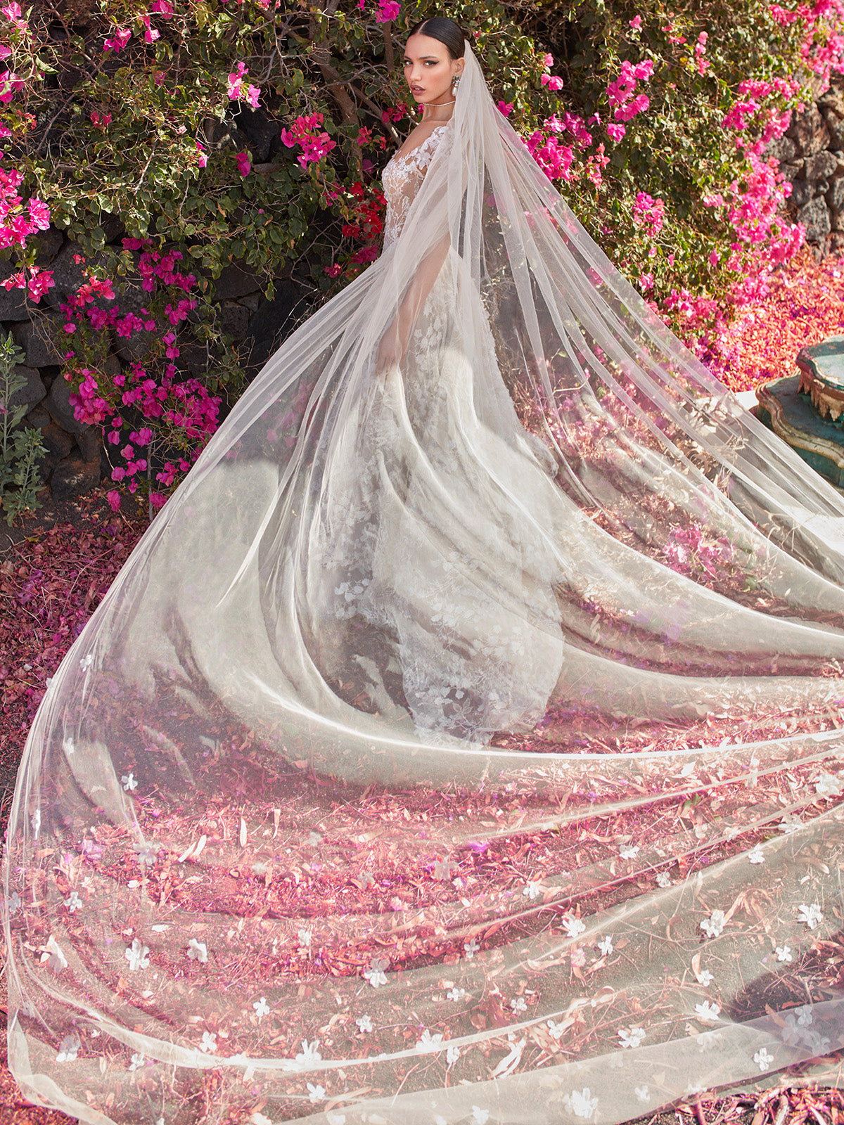 Complete Your Bridal Look with a Customized Wedding Veil Complete Your Bridal Look with a Customized Wedding Veil