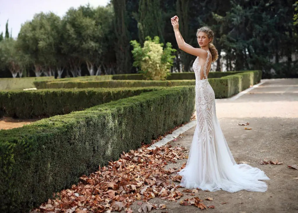 15 Boho Wedding Dresses For A Goddess