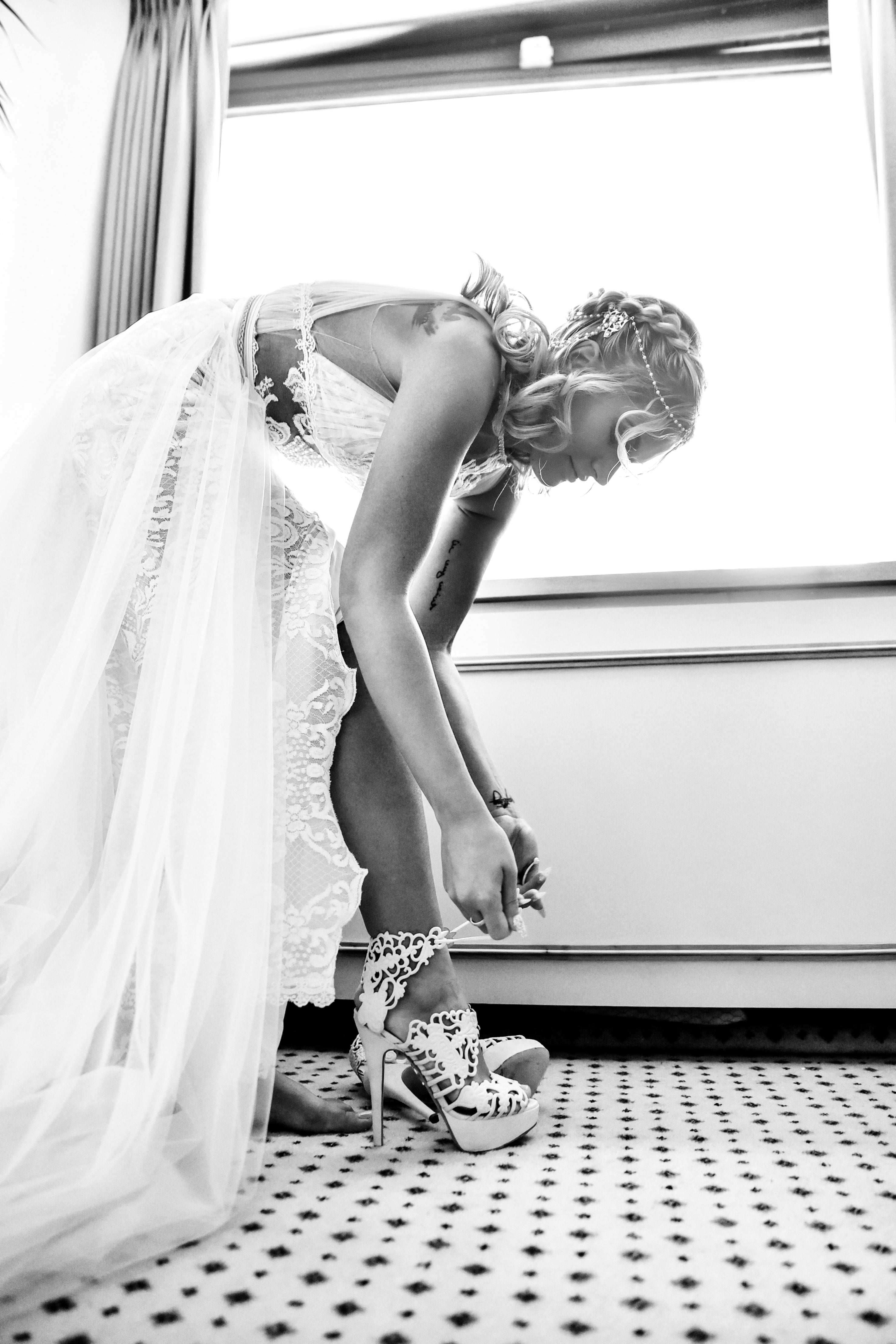 Bambi Krahulcsan in Galia Lahav Flavia10