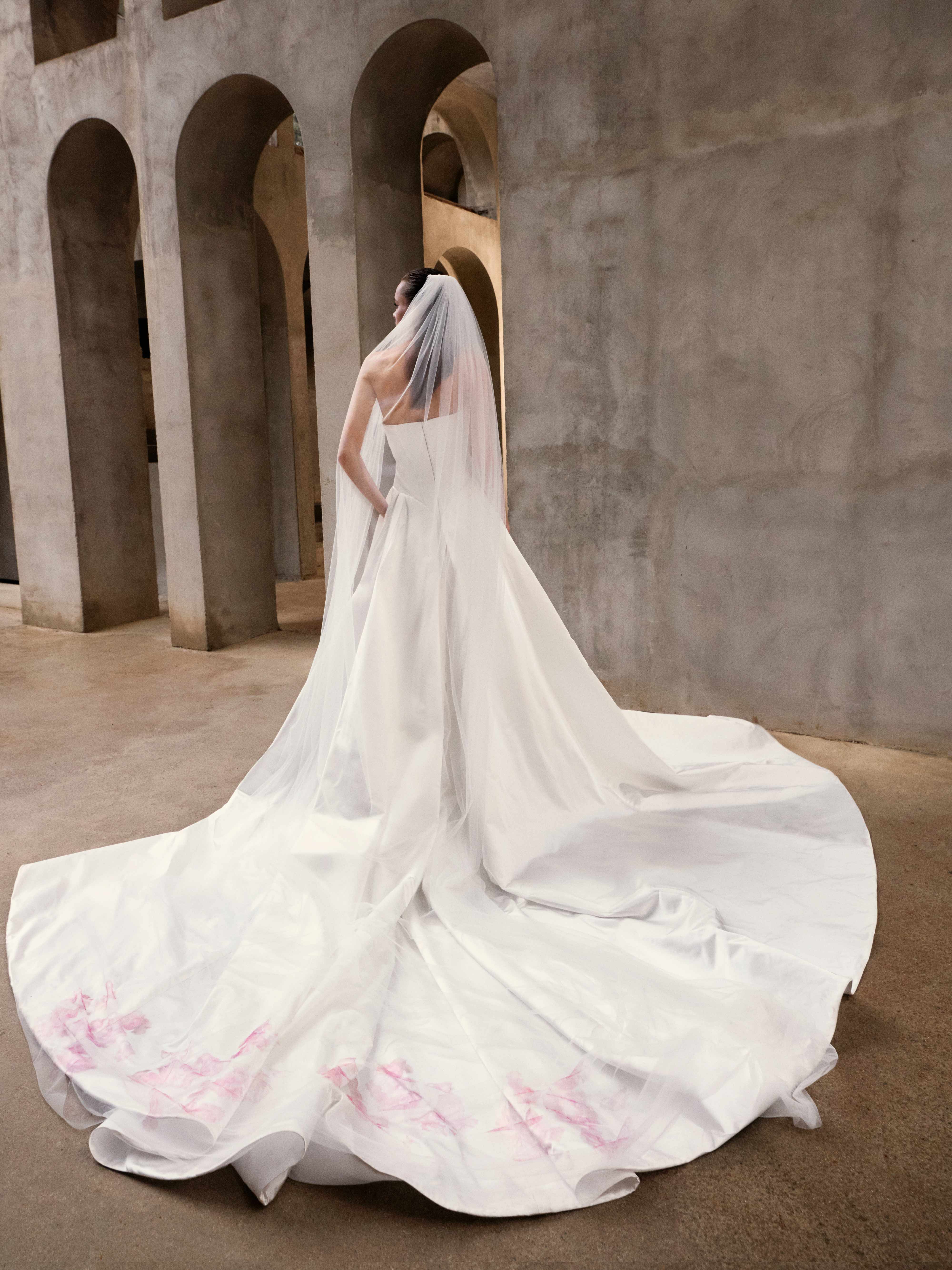 Dynasty - Galia Lahav