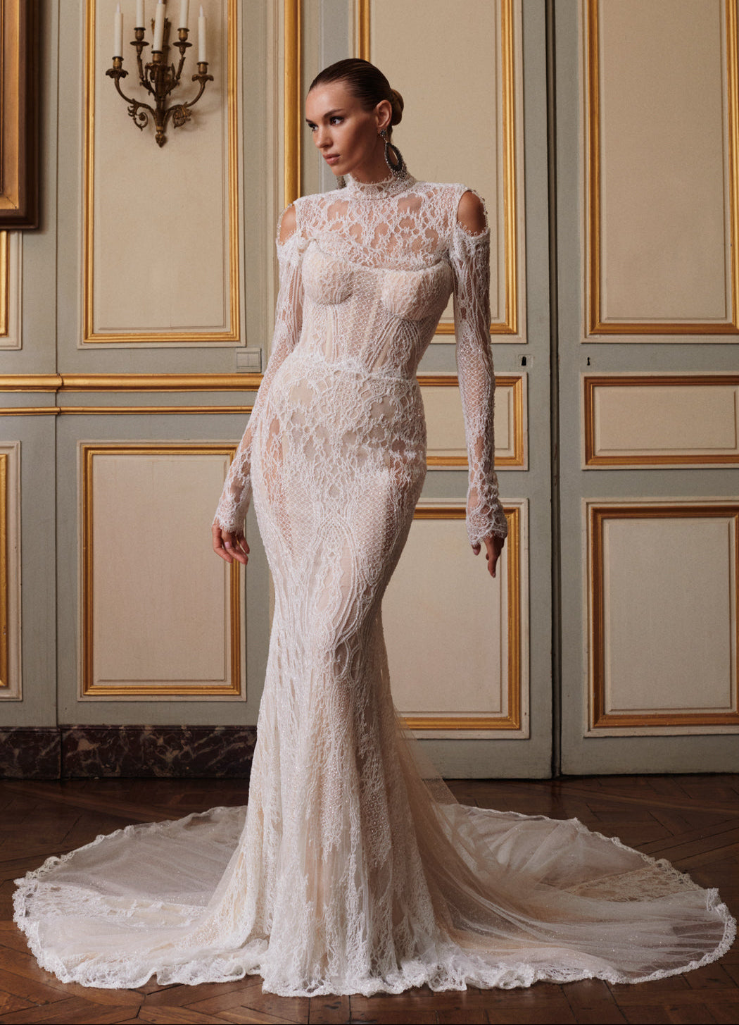 Élysée High-Neck Lace Corset Mermaid Wedding Dress