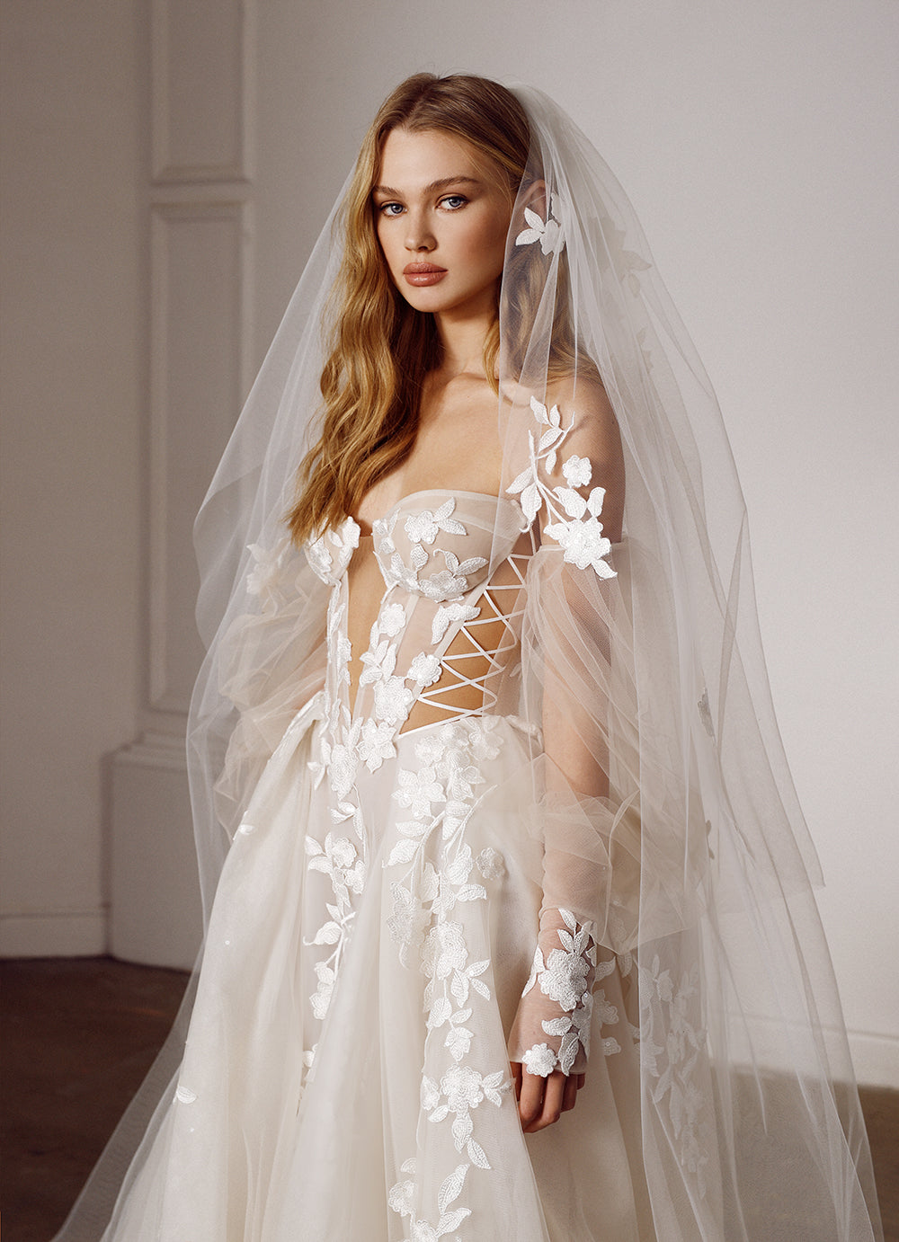 Gale Veil - Galia Lahav