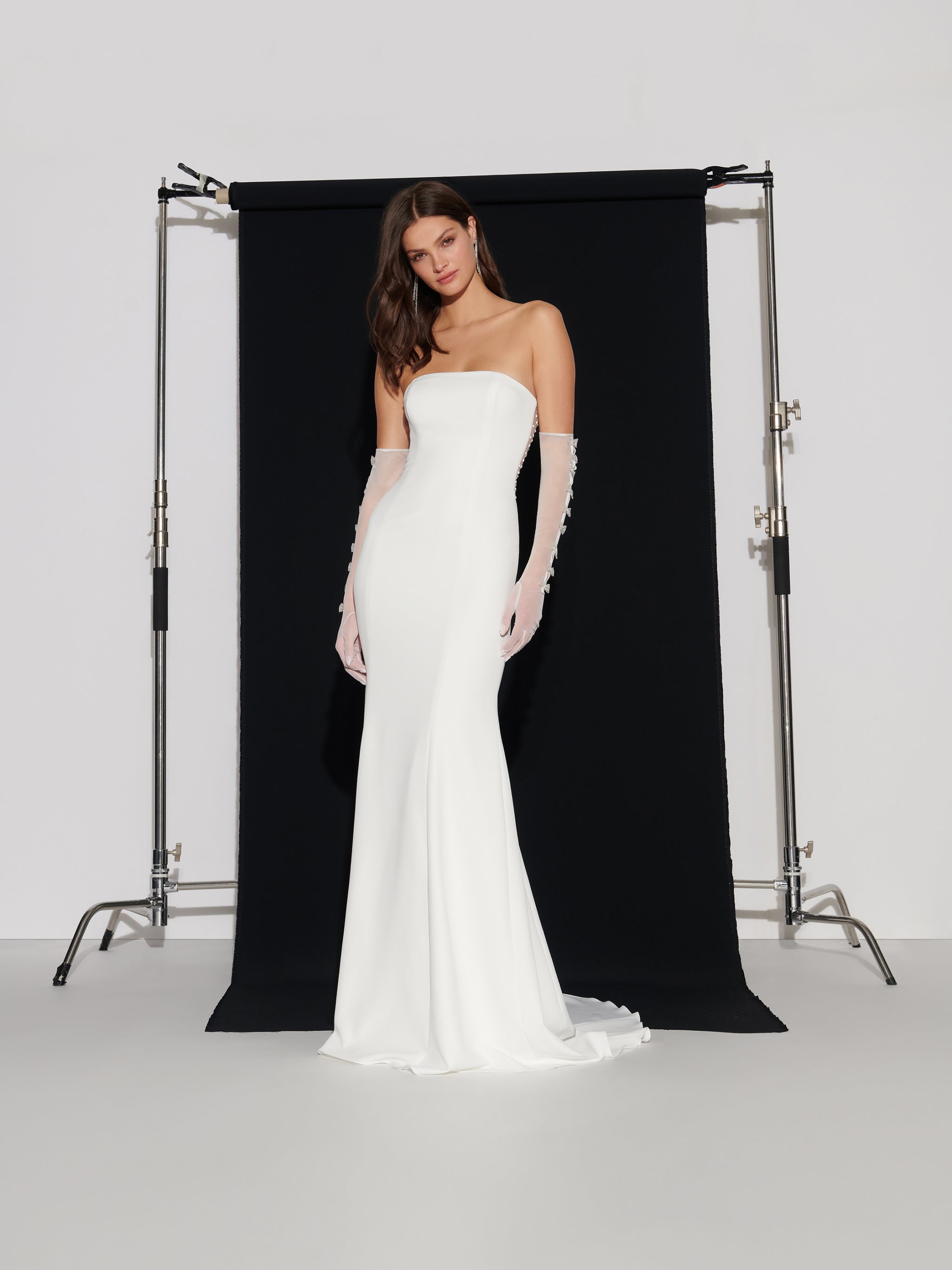 Ina | Sheer Strapless Back Wedding Dress Ina | Sheer Strapless Back Wedding Dress