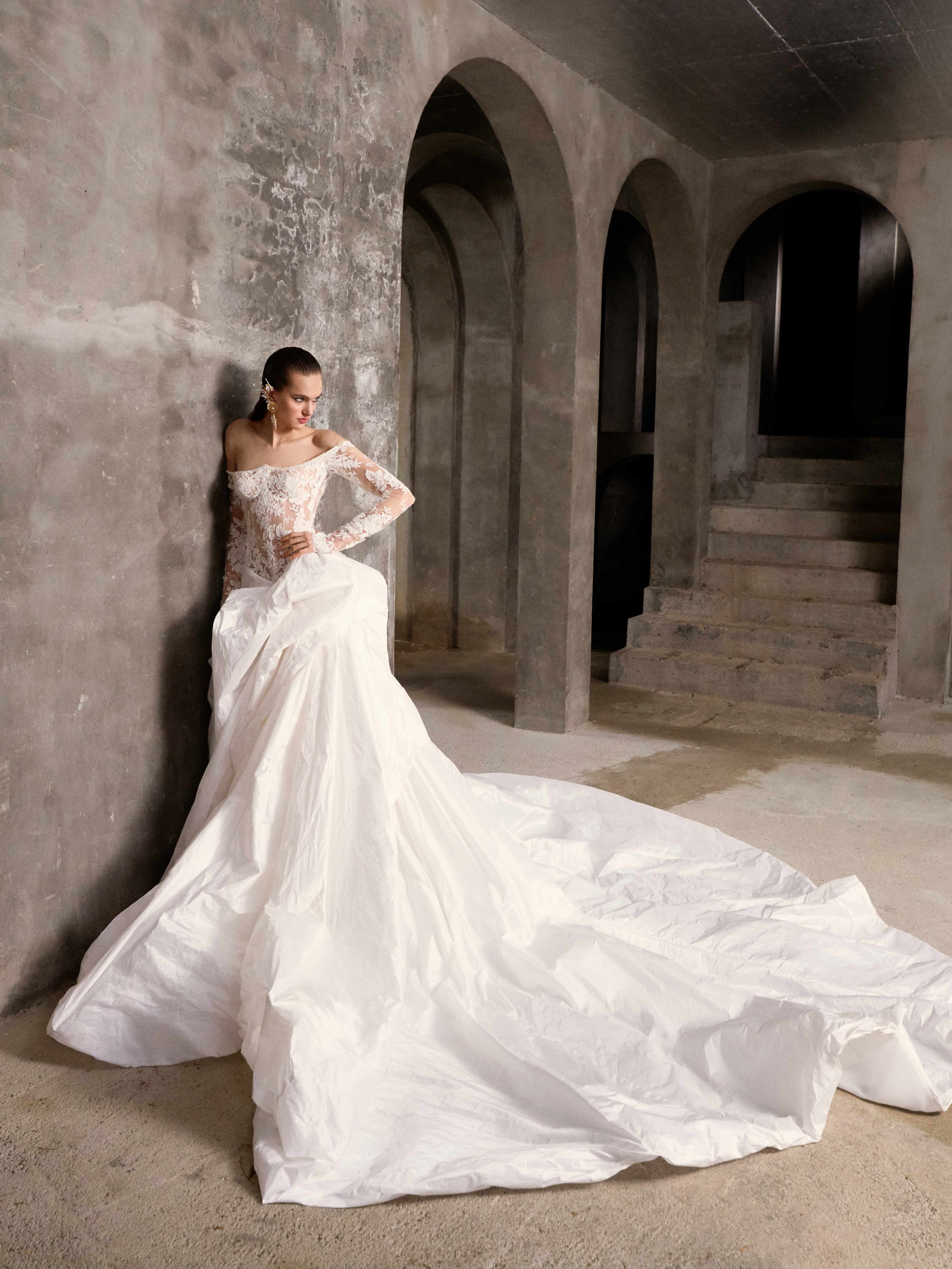 Leonora - Galia Lahav