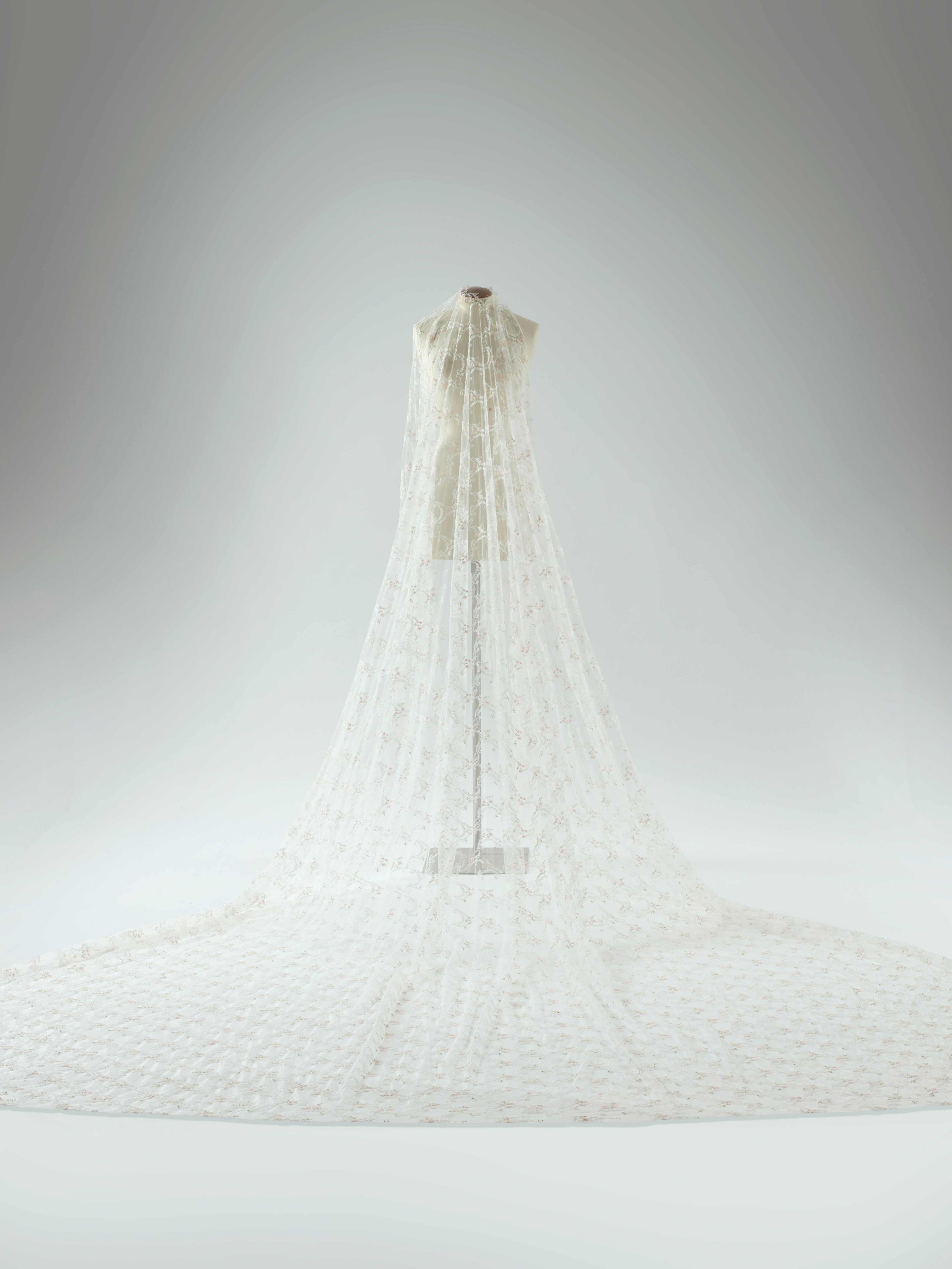 Midnight Veil - Galia Lahav