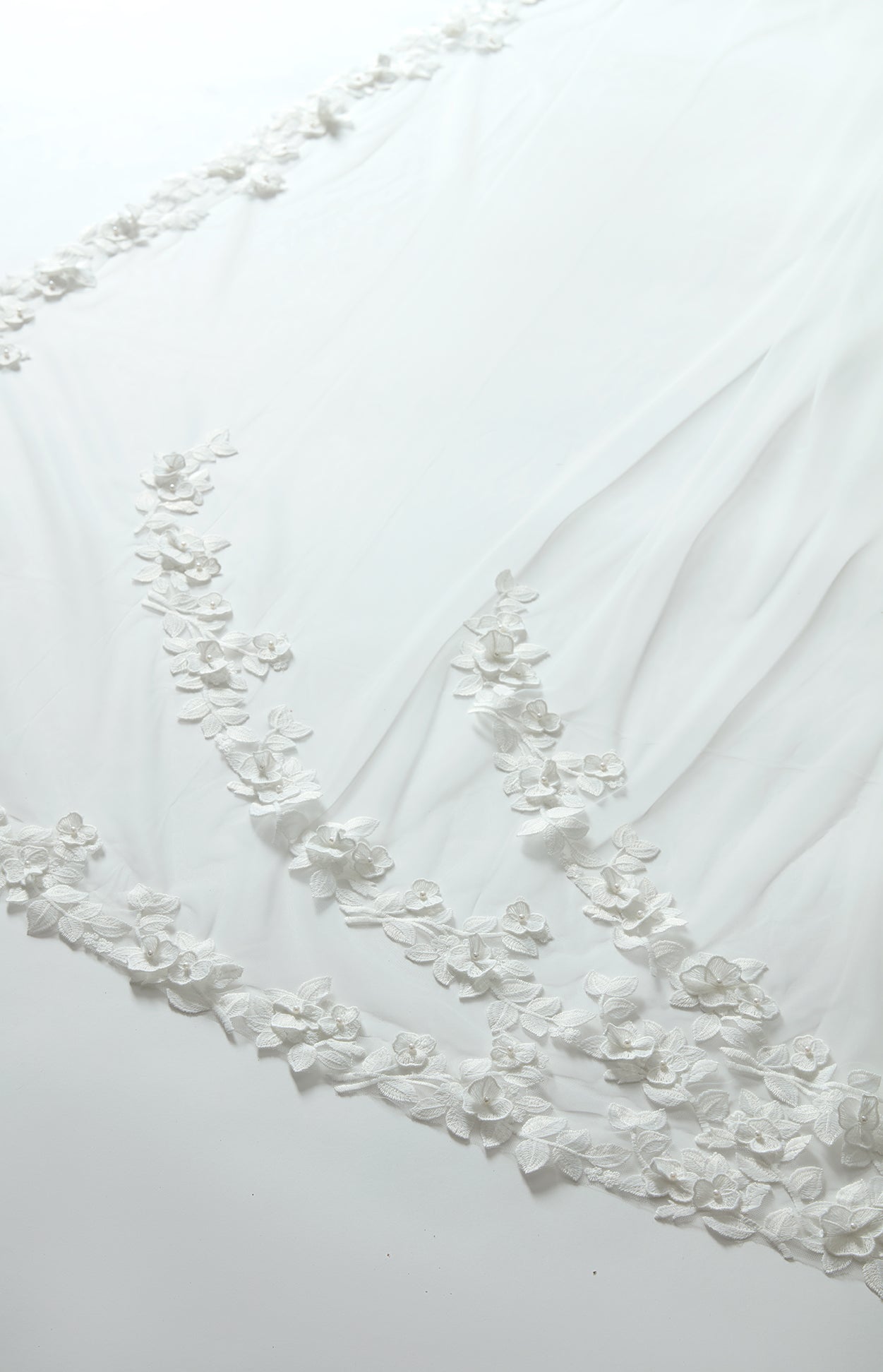 Petal Veil - Galia Lahav