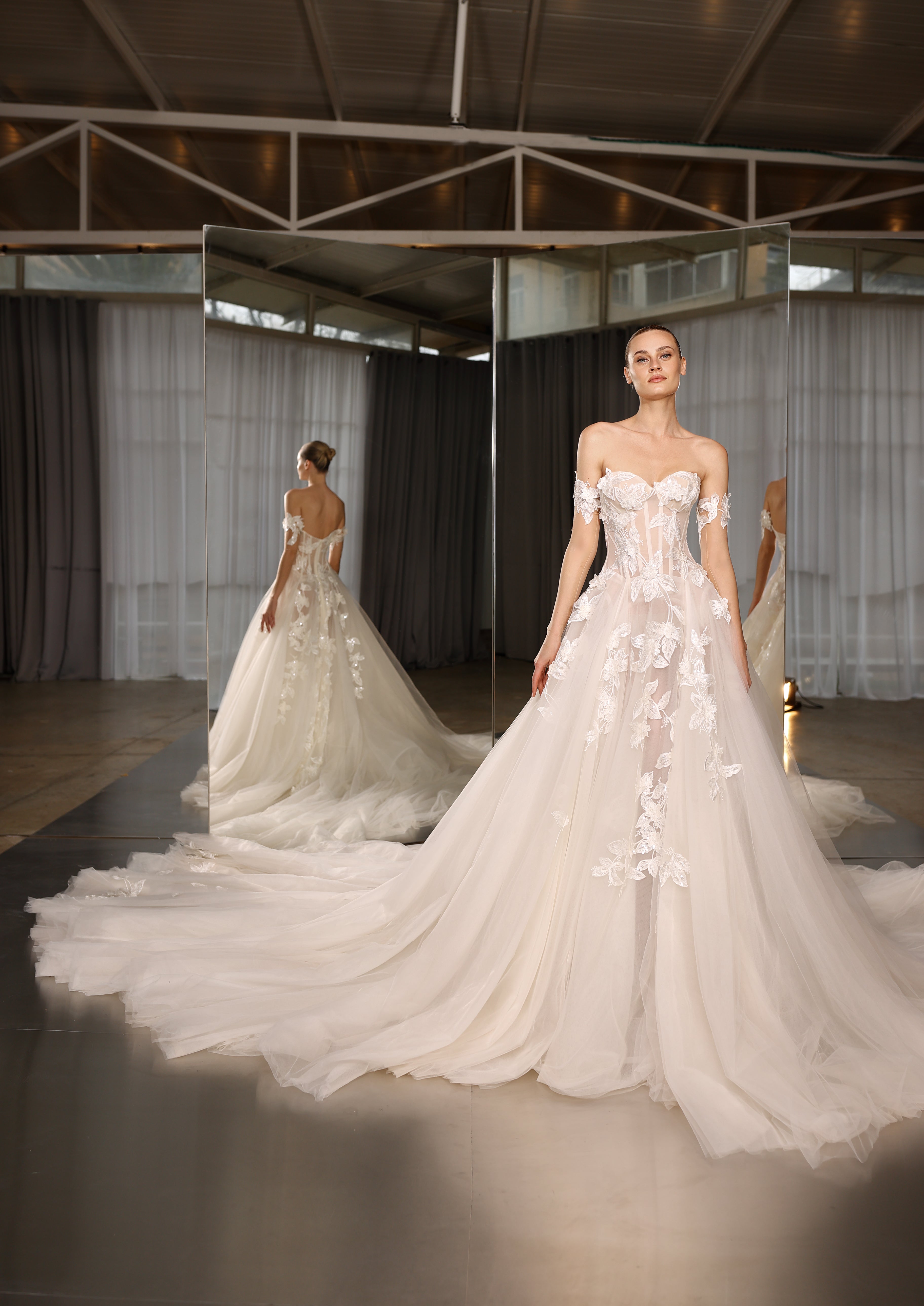 Utopia Gloves - Galia Lahav