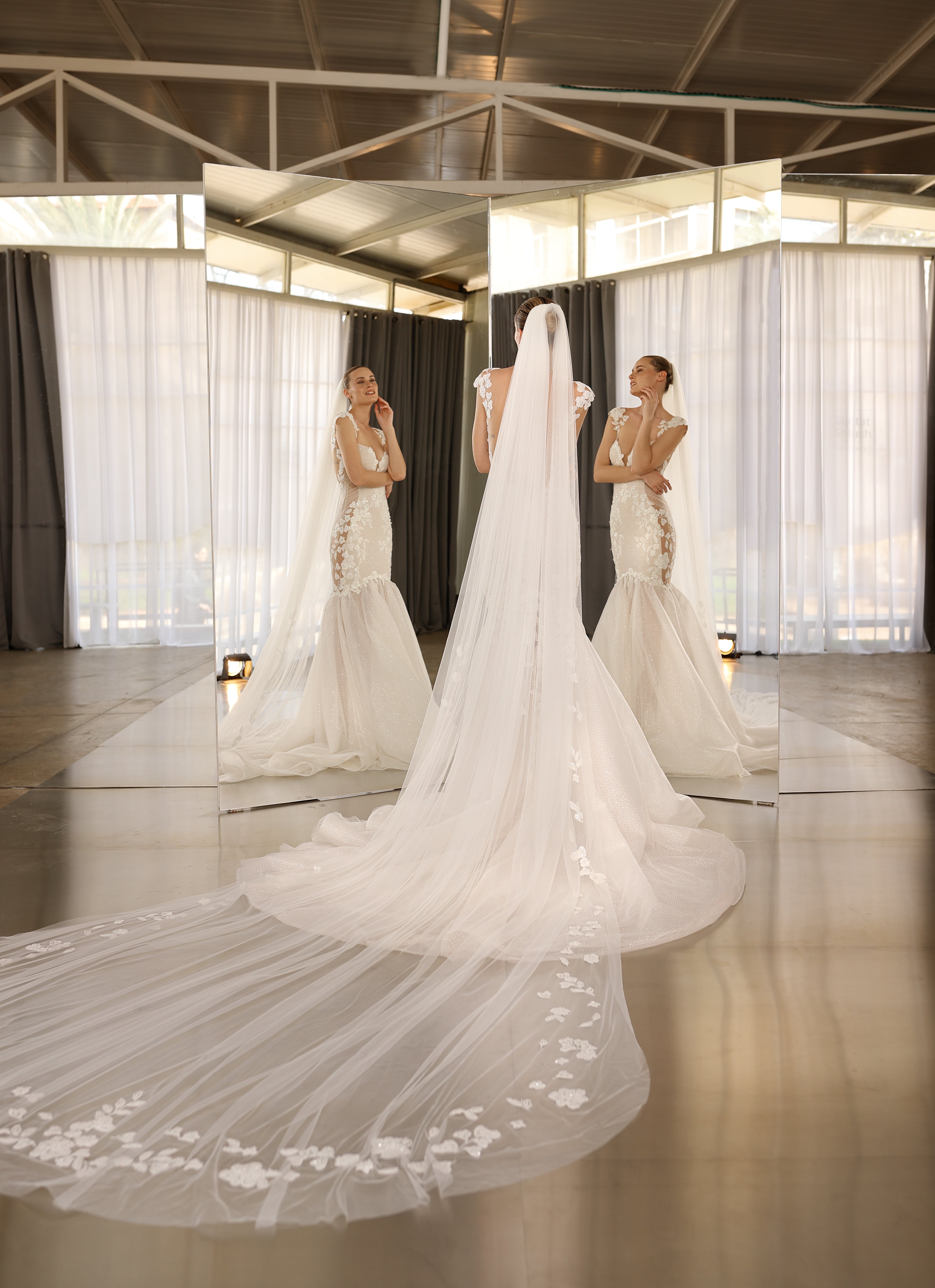 Xo Veil - Galia Lahav