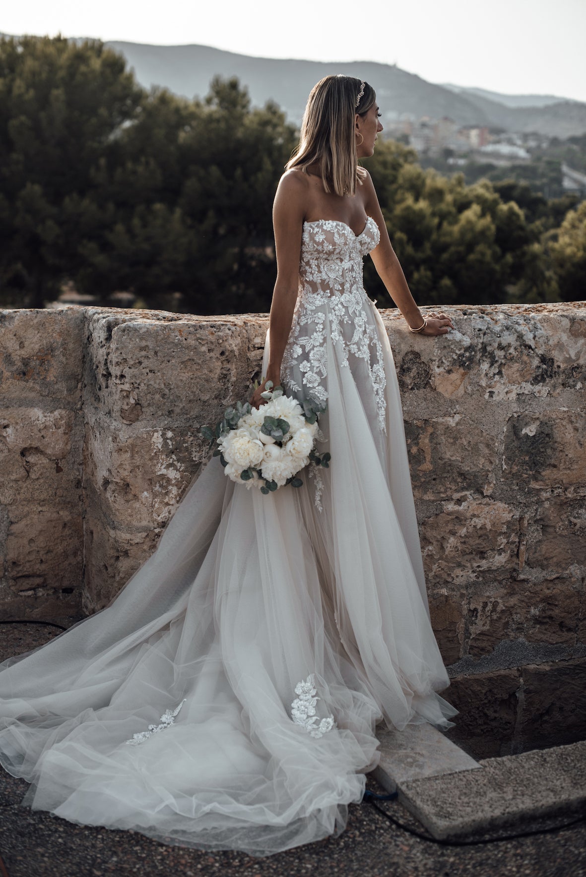 Aylin Koenig in Galia Lahav Gia Gown 