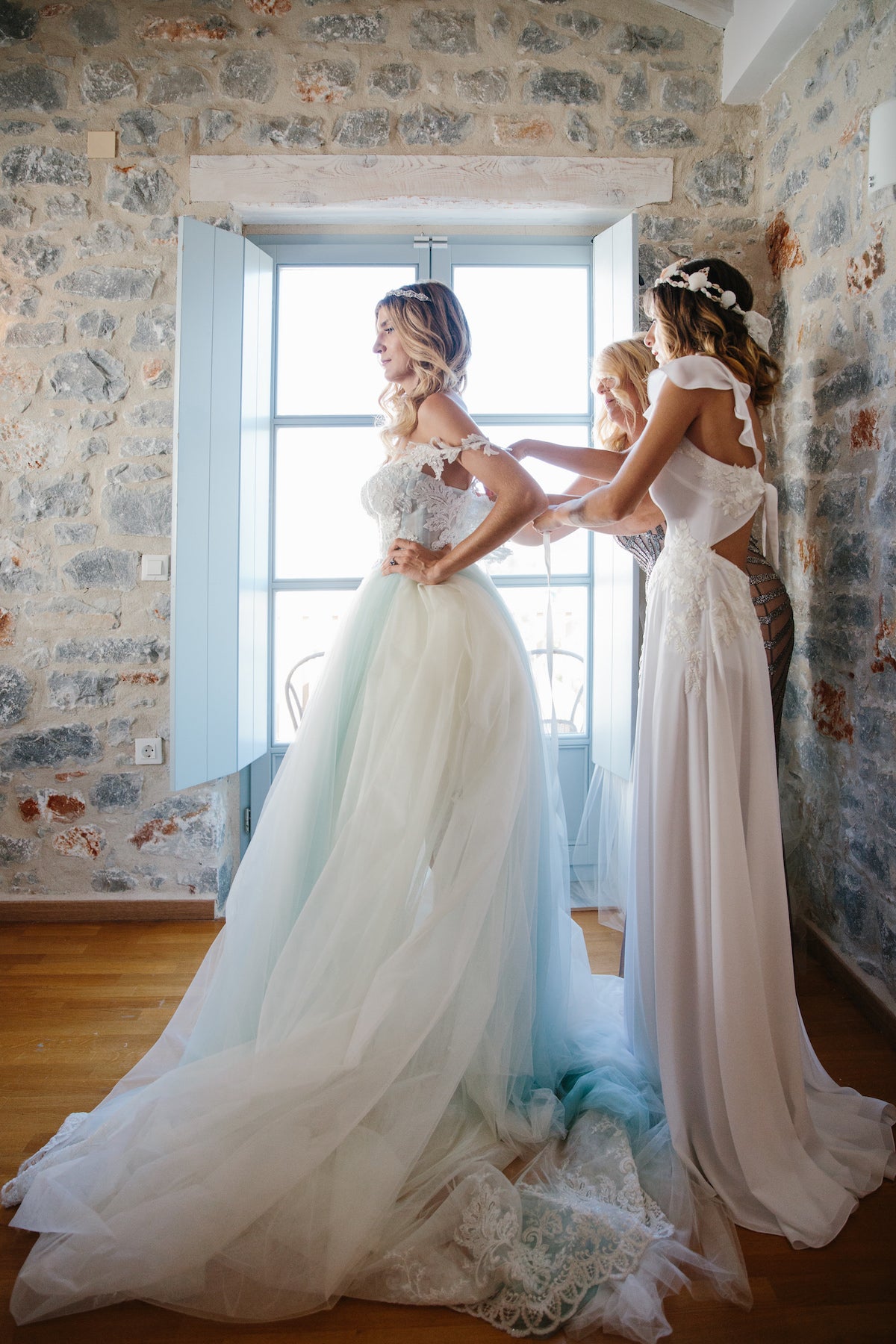 GL Bride Ariana wearing Galia Lahav's blue Cinderella gown with her bridesmaids 