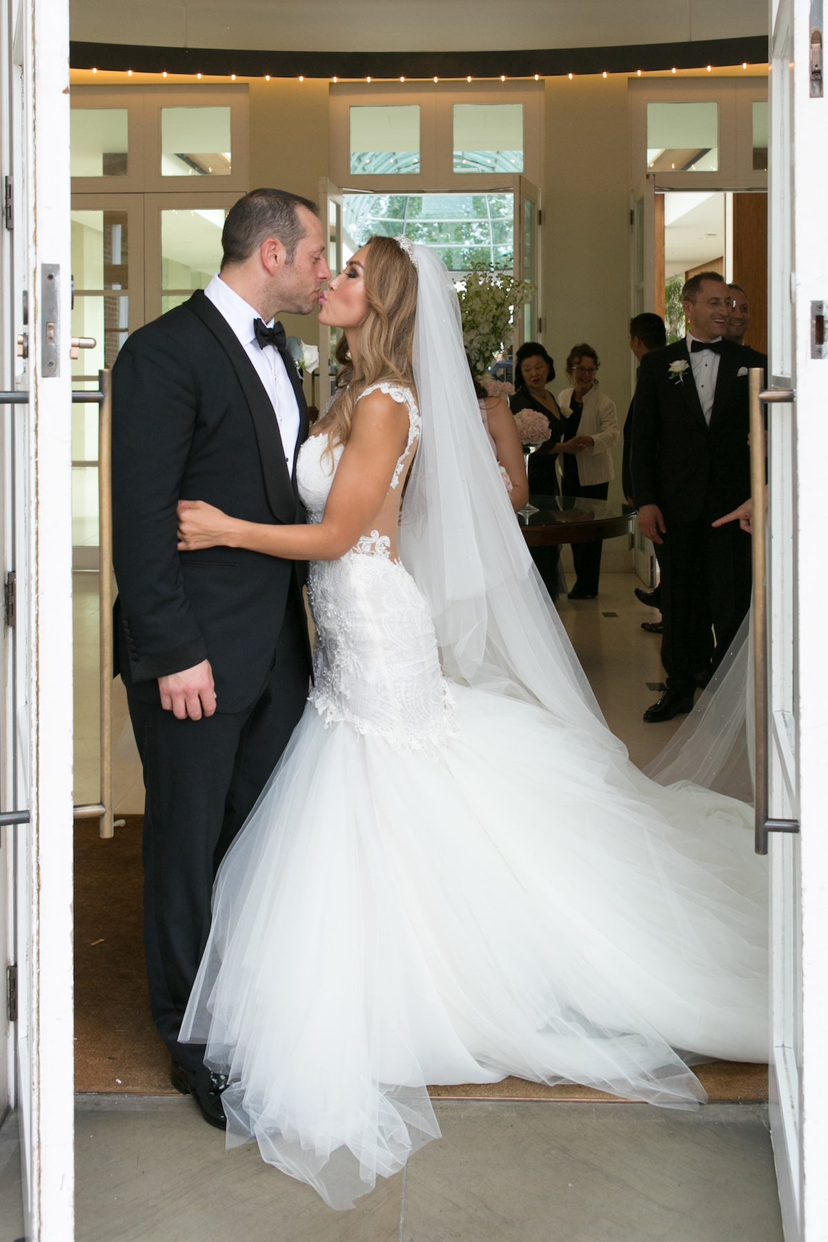 GL Bride Emma wearing the Loretta with her groom 