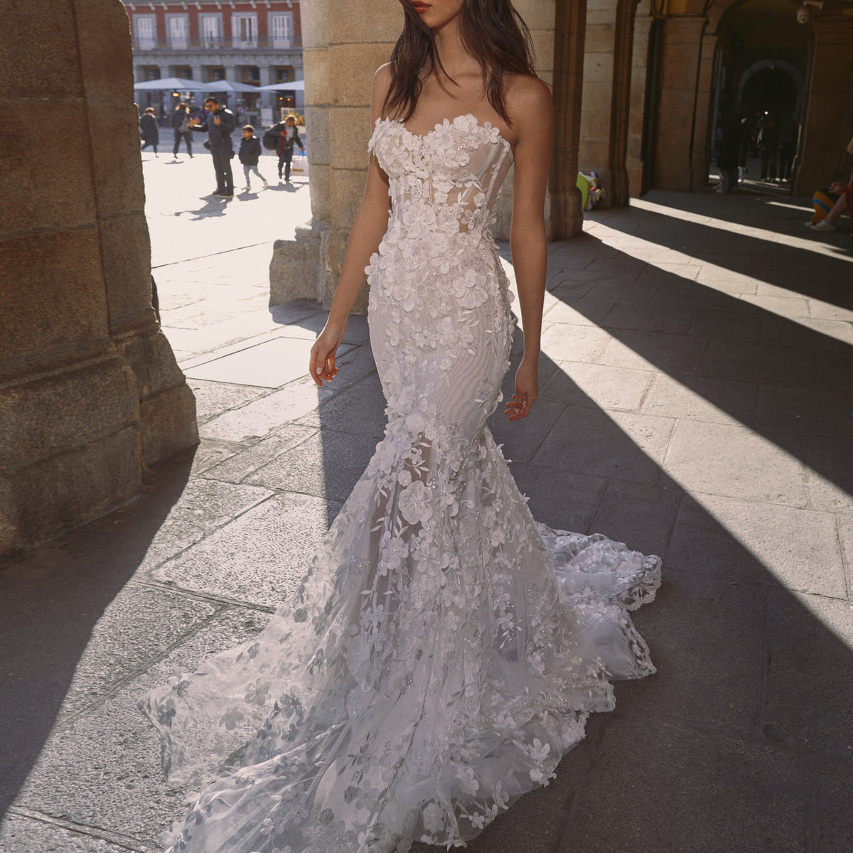 Carrie Strapless Trumpet Corset Wedding Dress