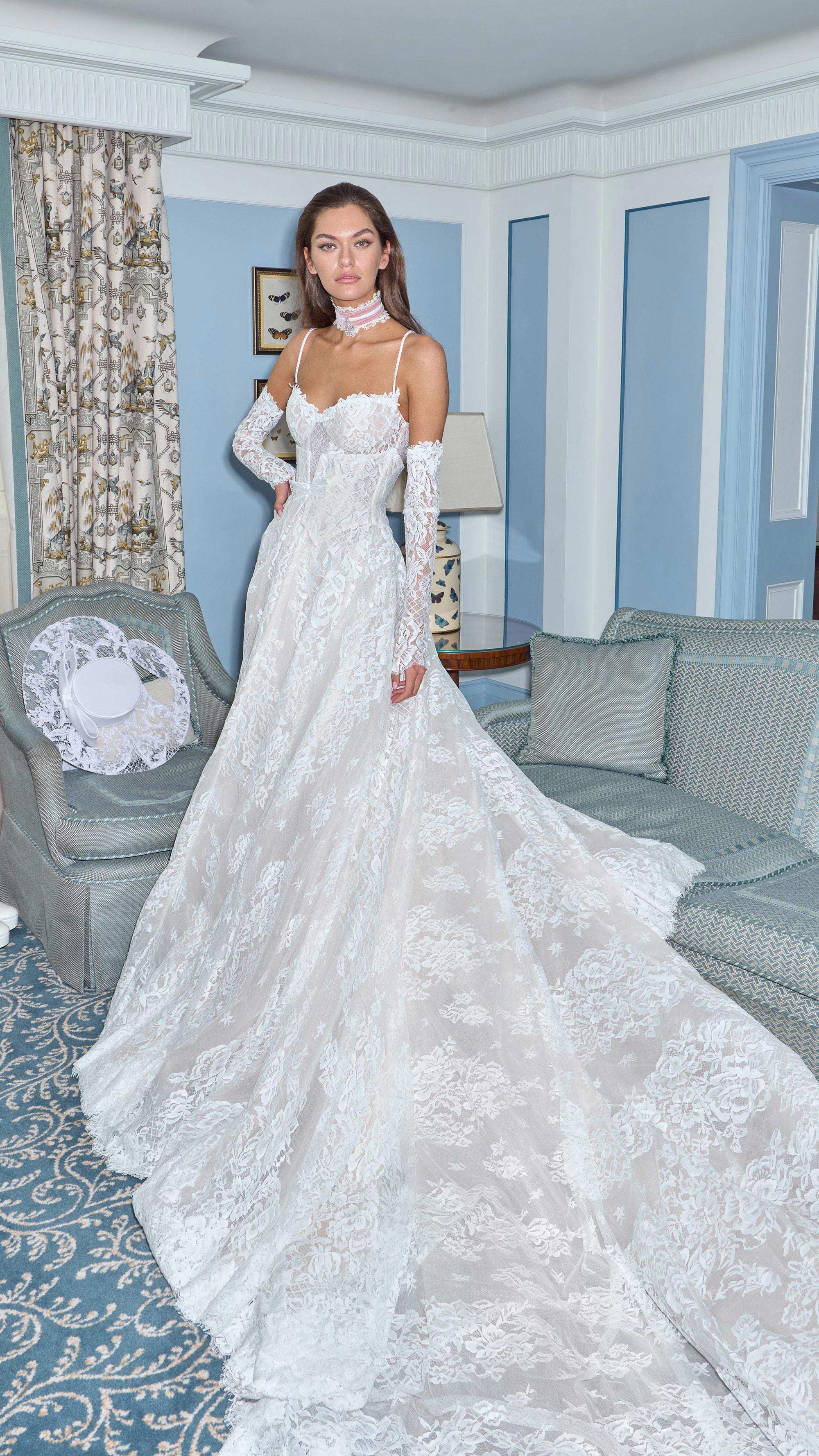 Detachable Details: One Gown, Multiple Moments