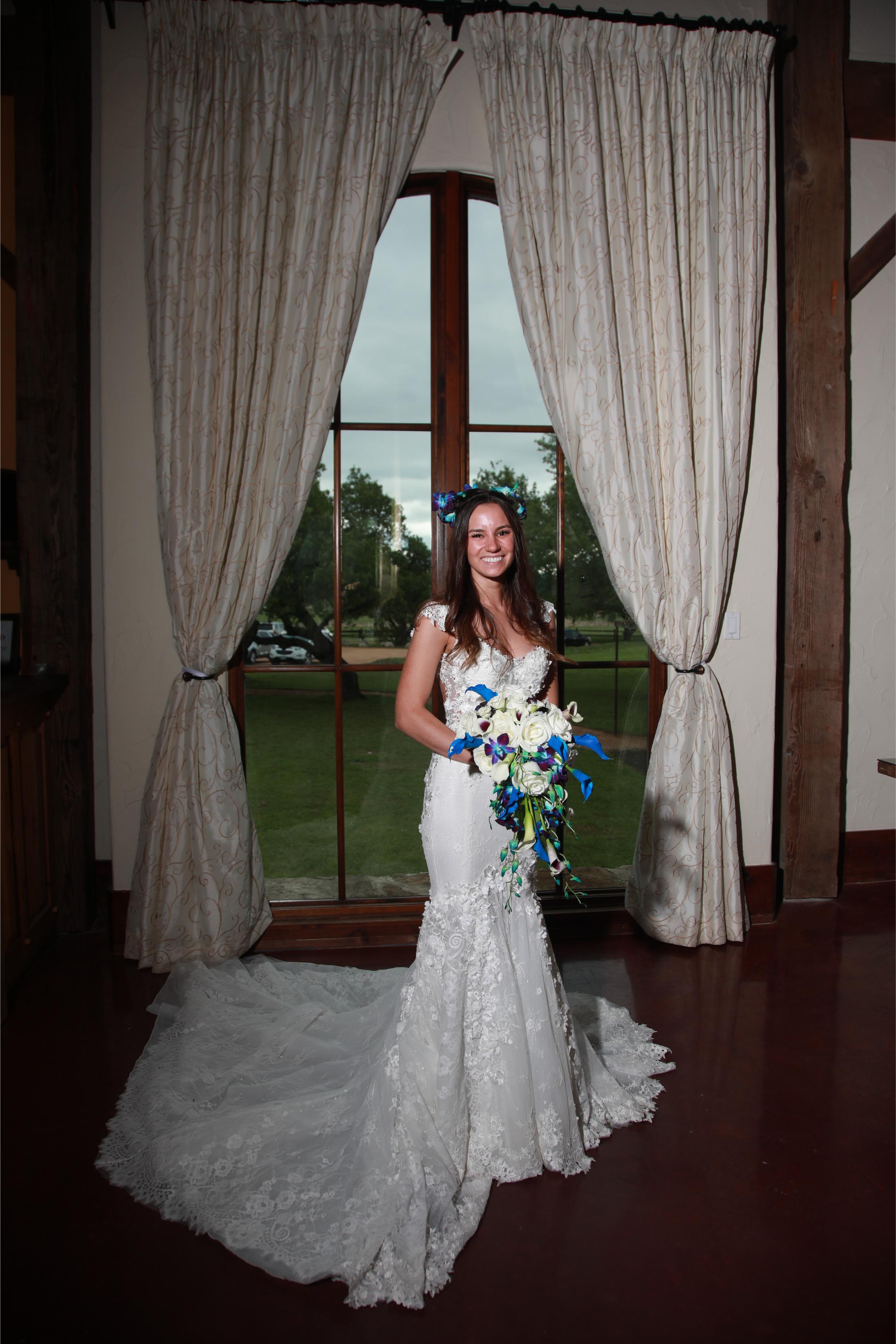 Francesca_Ward_Ramos_in_Galia_Lahav_Emma_Gown