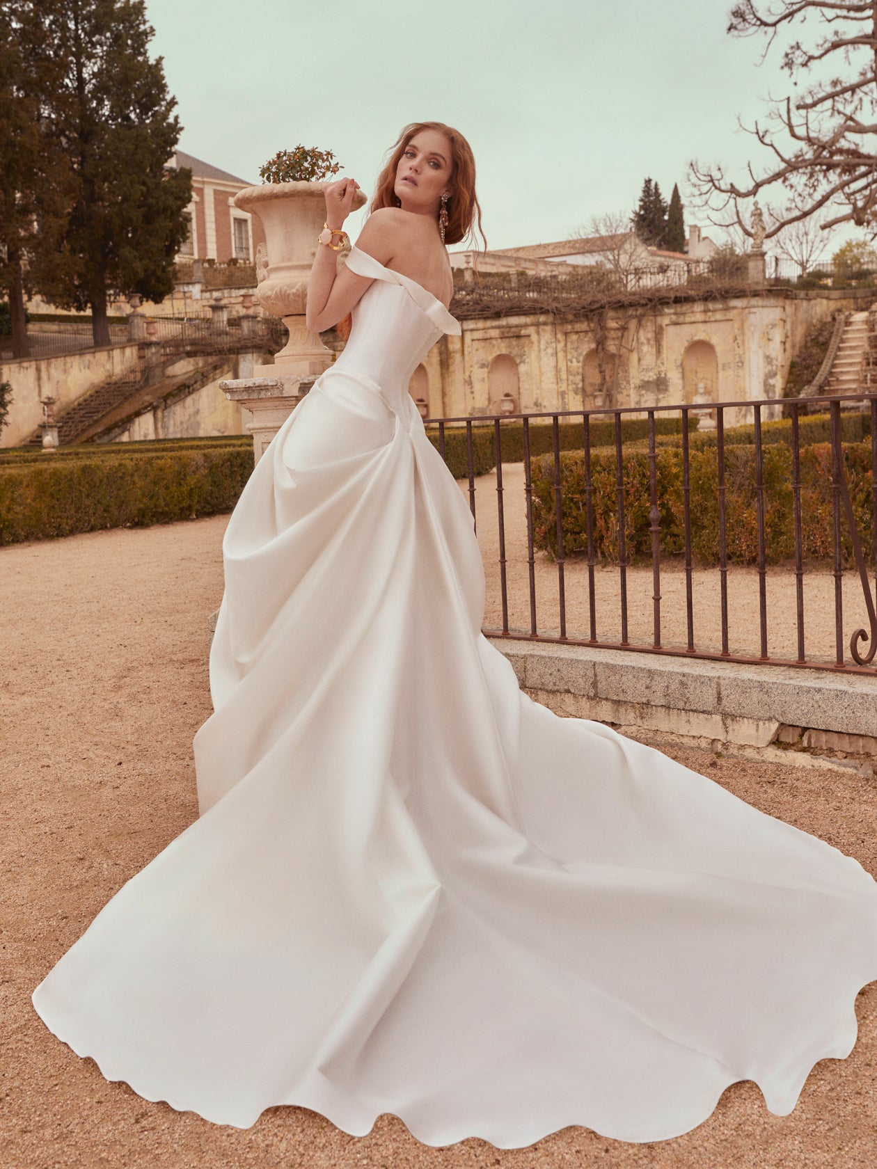 Fresco - Galia Lahav
