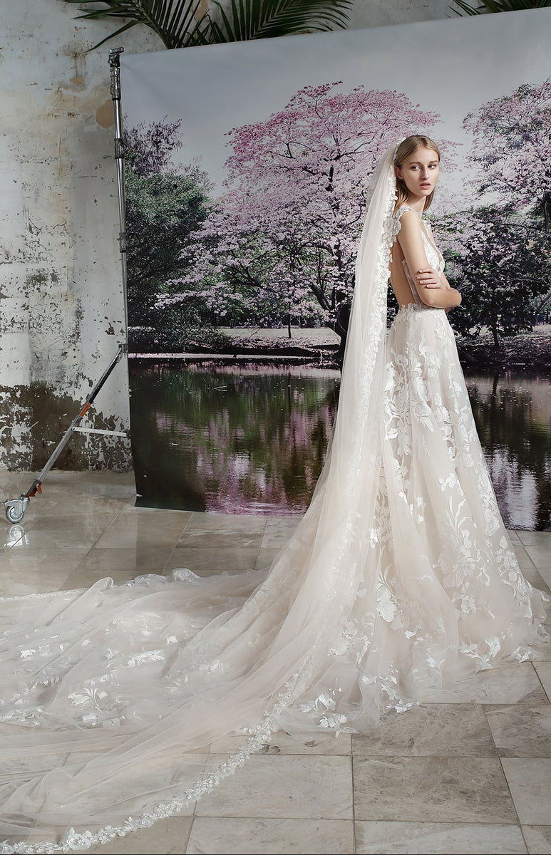 Galia Lahav Gia Veil - Elegant Sheer Veil with Floral Embroidery Gimaya Veil | Short Gathered Floral Motif Silk Tulle Veil main image 3