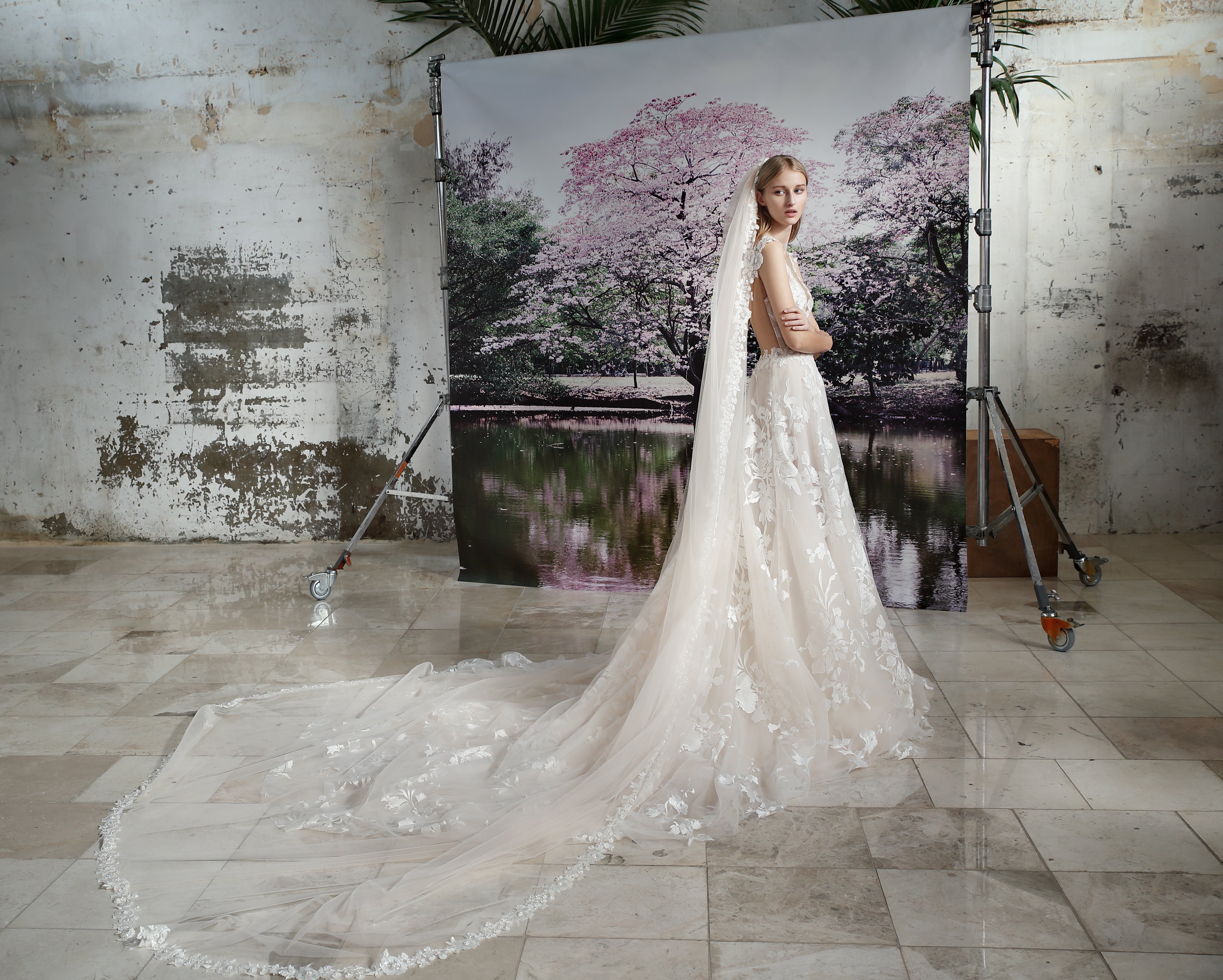 G-210 Veil - Galia Lahav