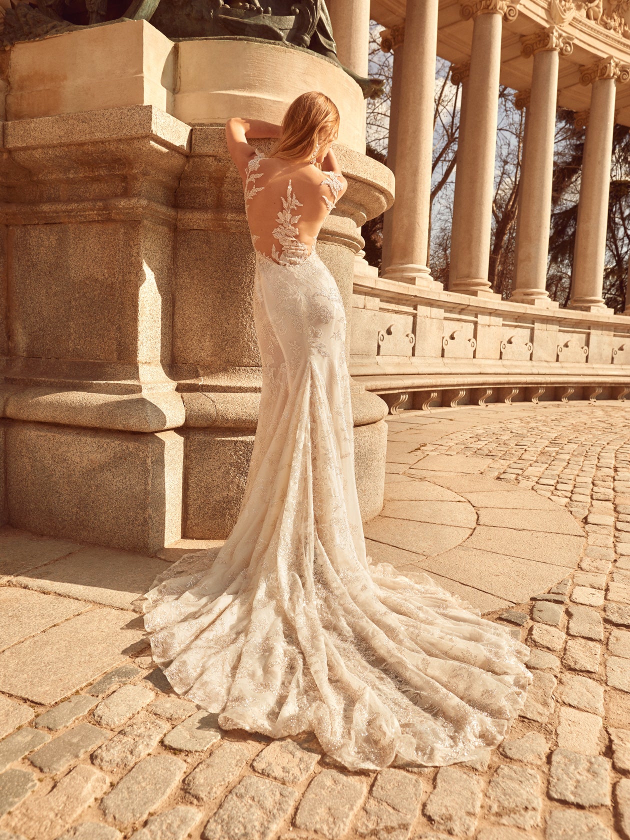 Alejandra | Silver-Embroidered Mermaid Wedding Dres Alejandra | Silver-Embroidered Mermaid Wedding Dres