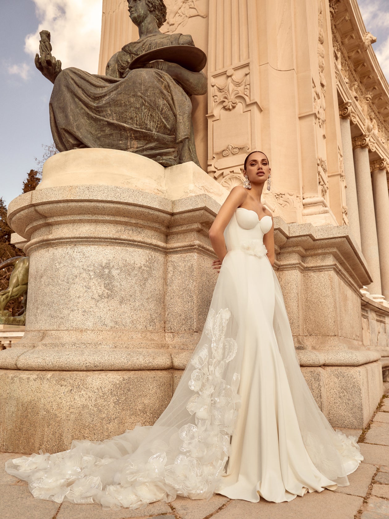 Find the Perfect Bridesmaid Dress Match to Your Dream Wedding Gown Find the Perfect Bridesmaid Dress Match to Your Dream Wedding Gown