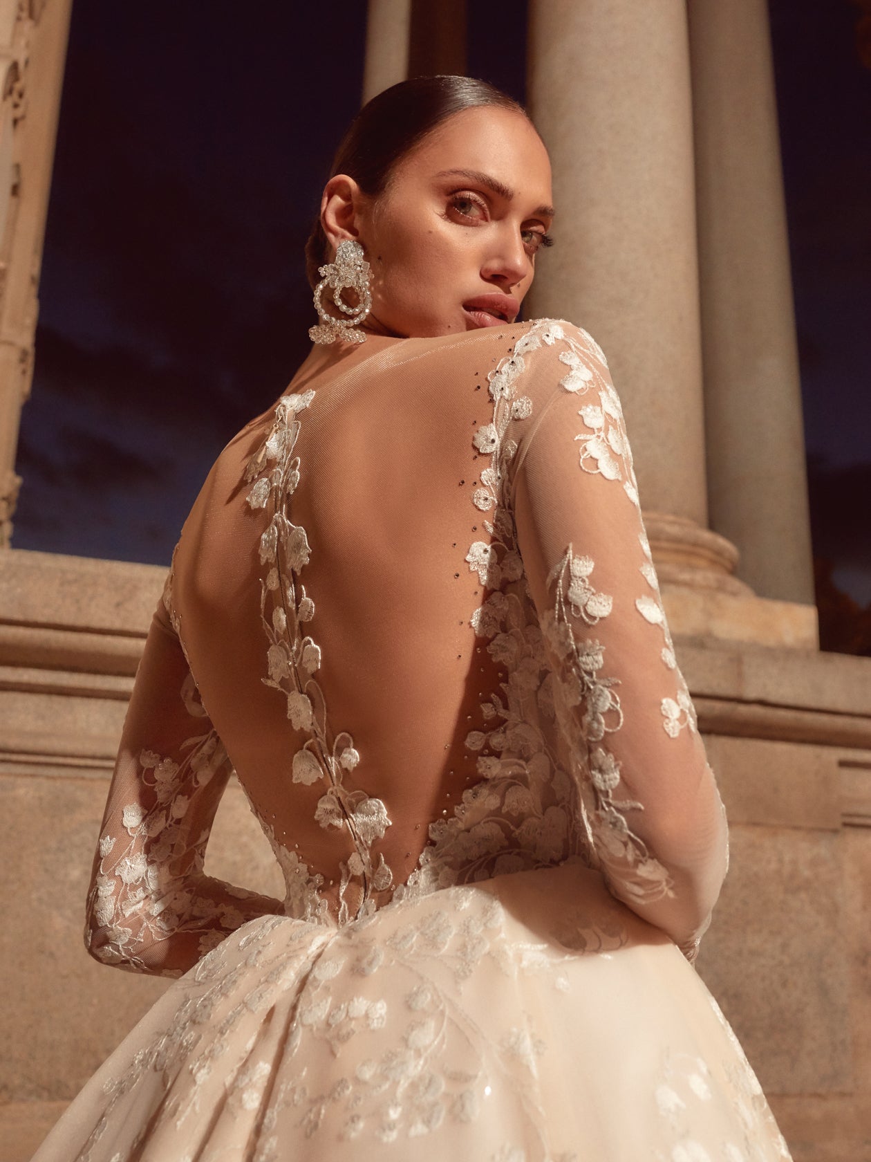 Reina | Plunging V Neck Long Sleeved Princess Wedding Dress Reina | Plunging V Neck Long Sleeved Princess Wedding Dress