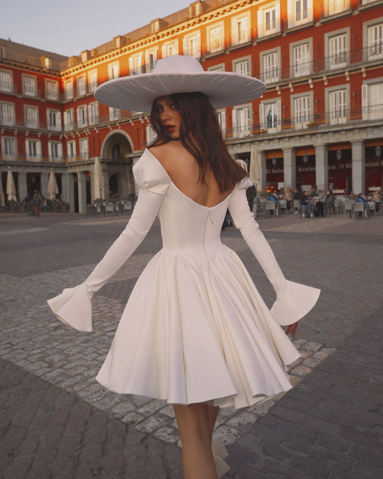 Lola - Galia Lahav