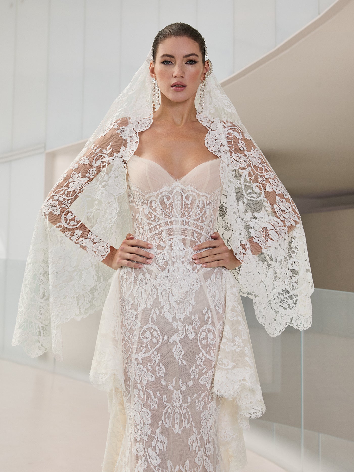 Noblesse Veil - Galia Lahav