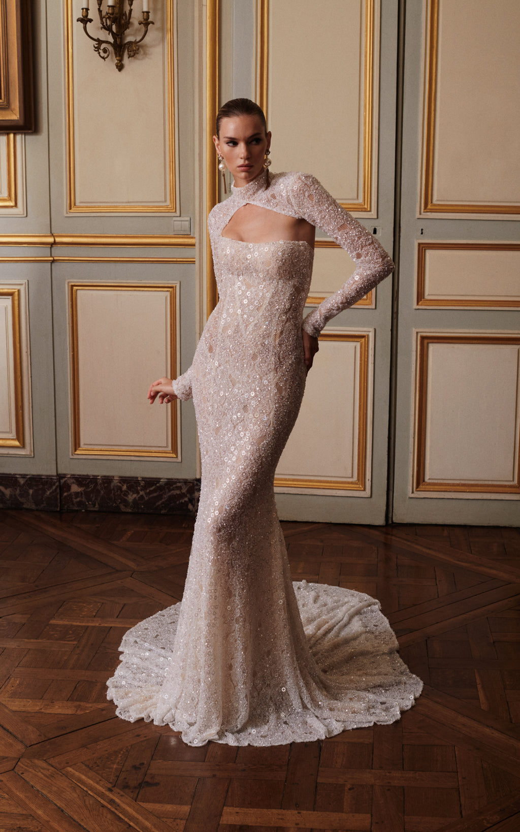 fitted mermaid wedding dress Platine This stunning mermaid gown Work Wears : Little Color:As Pictures epos:Pills_4:CBMONDAY