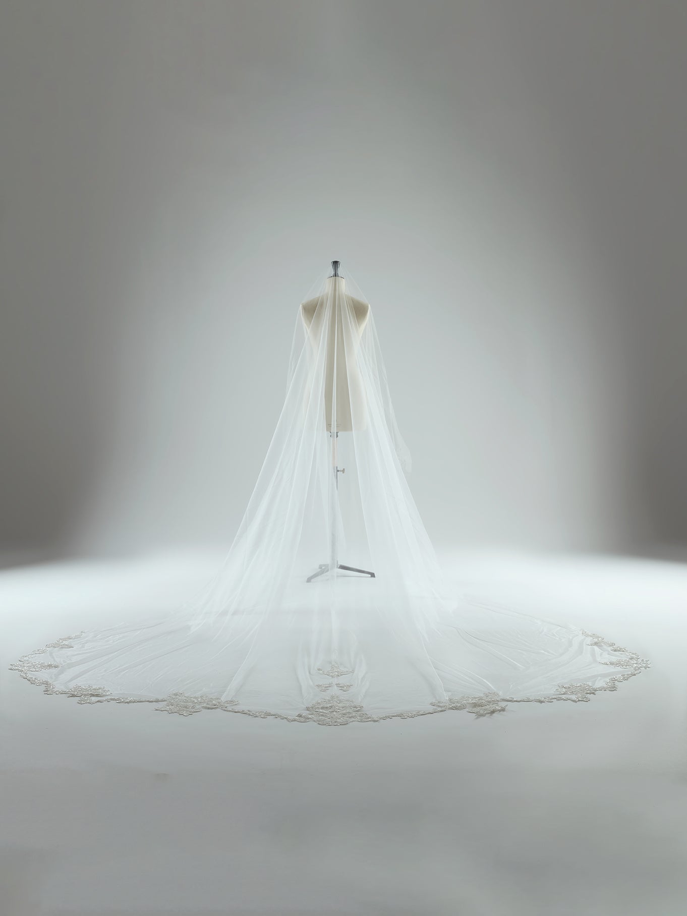 Pompadour Veil - Galia Lahav
