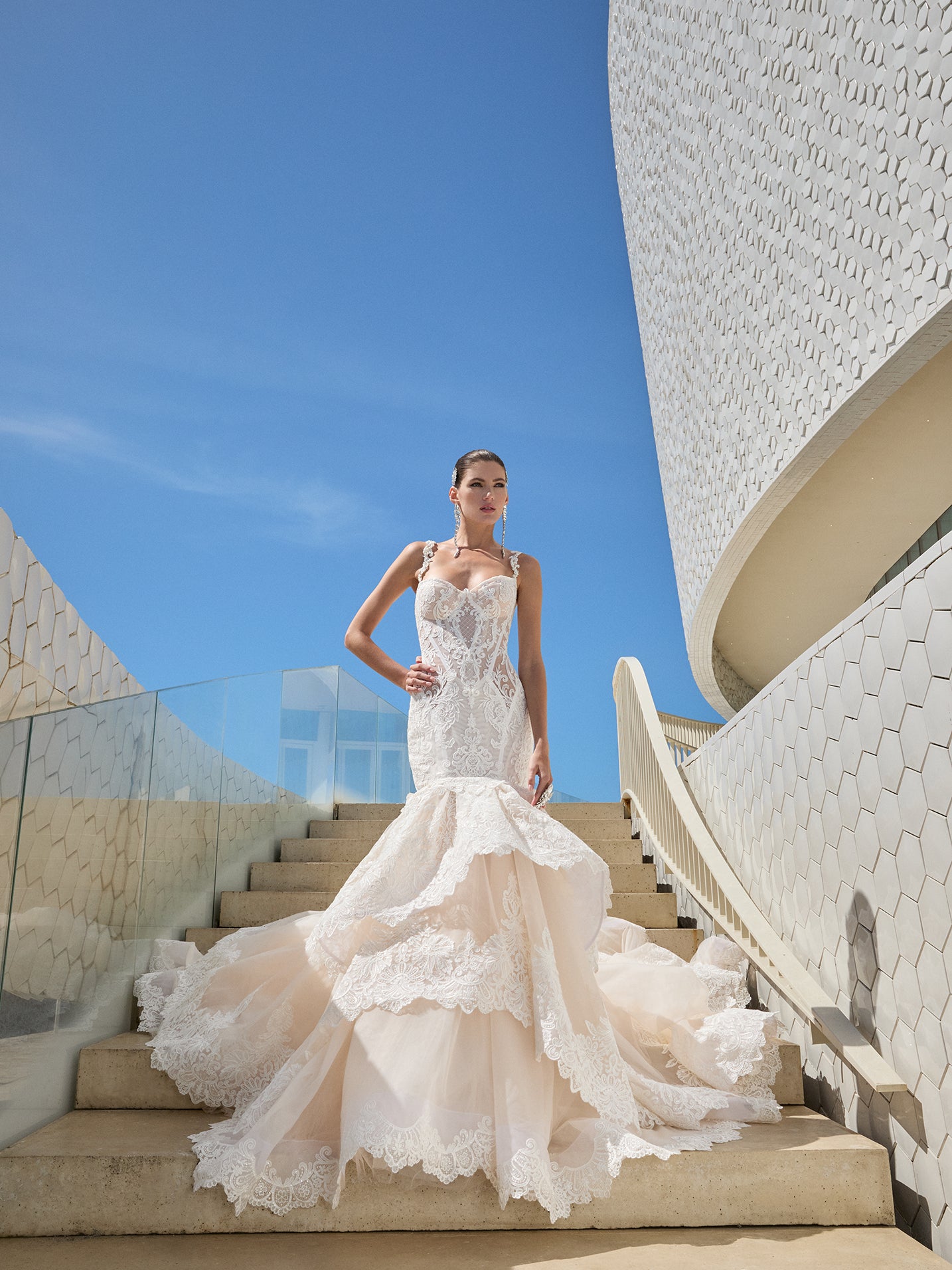 Pompadour - Galia Lahav