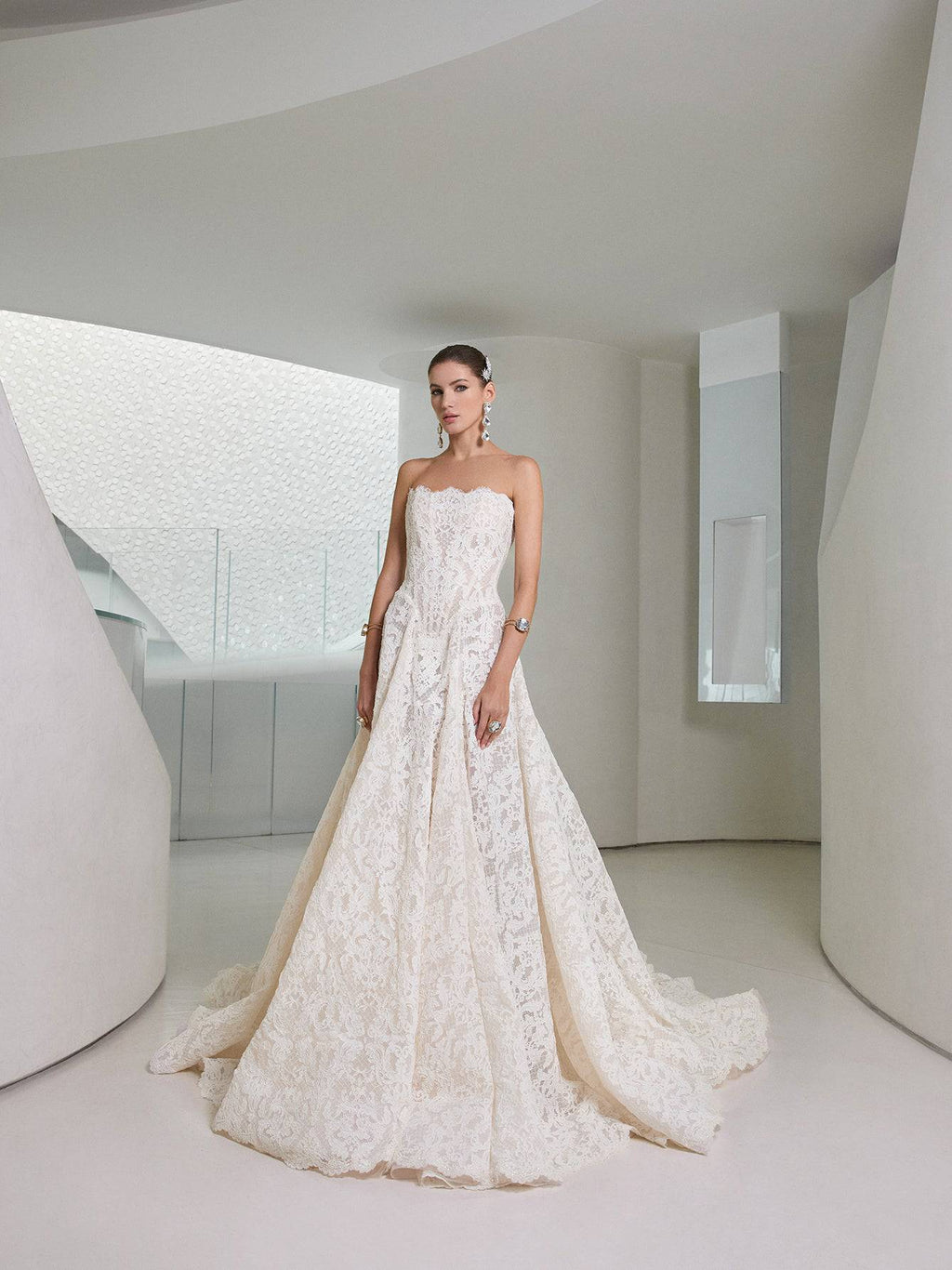 Splendid | Strapless Beaded Princess Wedding Dress Splendid | Strapless Beaded Princess Wedding Dress