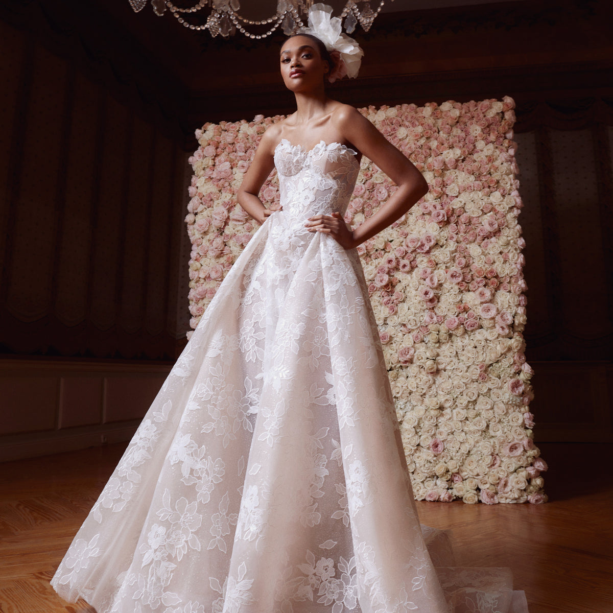 Sun Romantic Floral Lace A Line Weding Dress